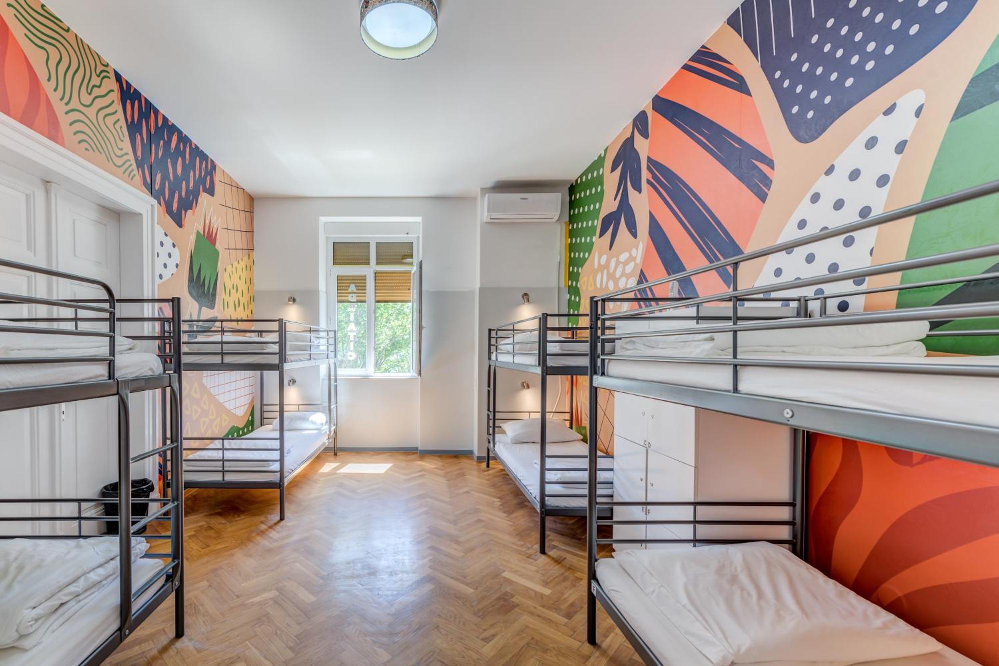 Hostel Colors Of Adriatic - Youth Only Split Exterior foto