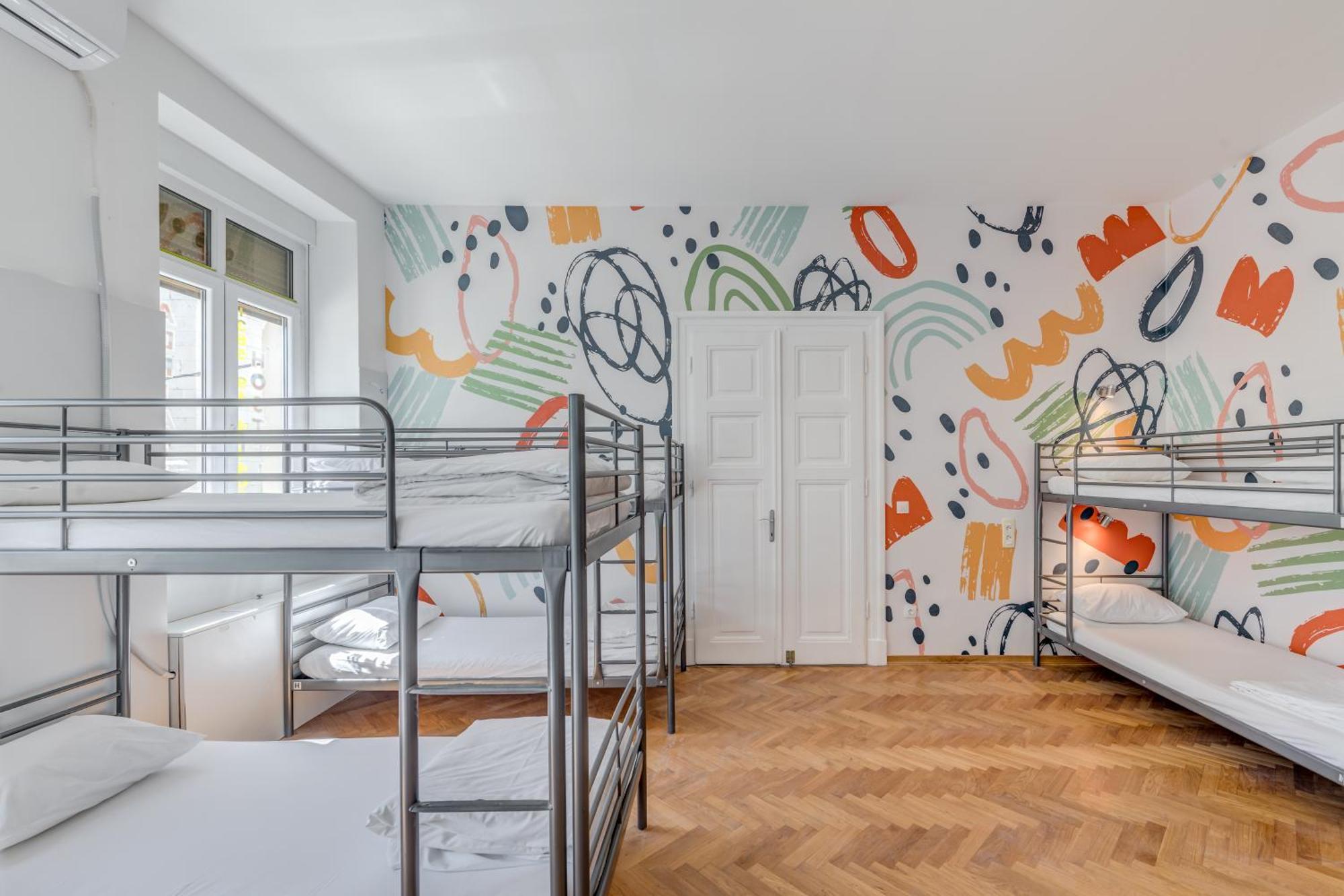 Hostel Colors Of Adriatic - Youth Only Split Exterior foto