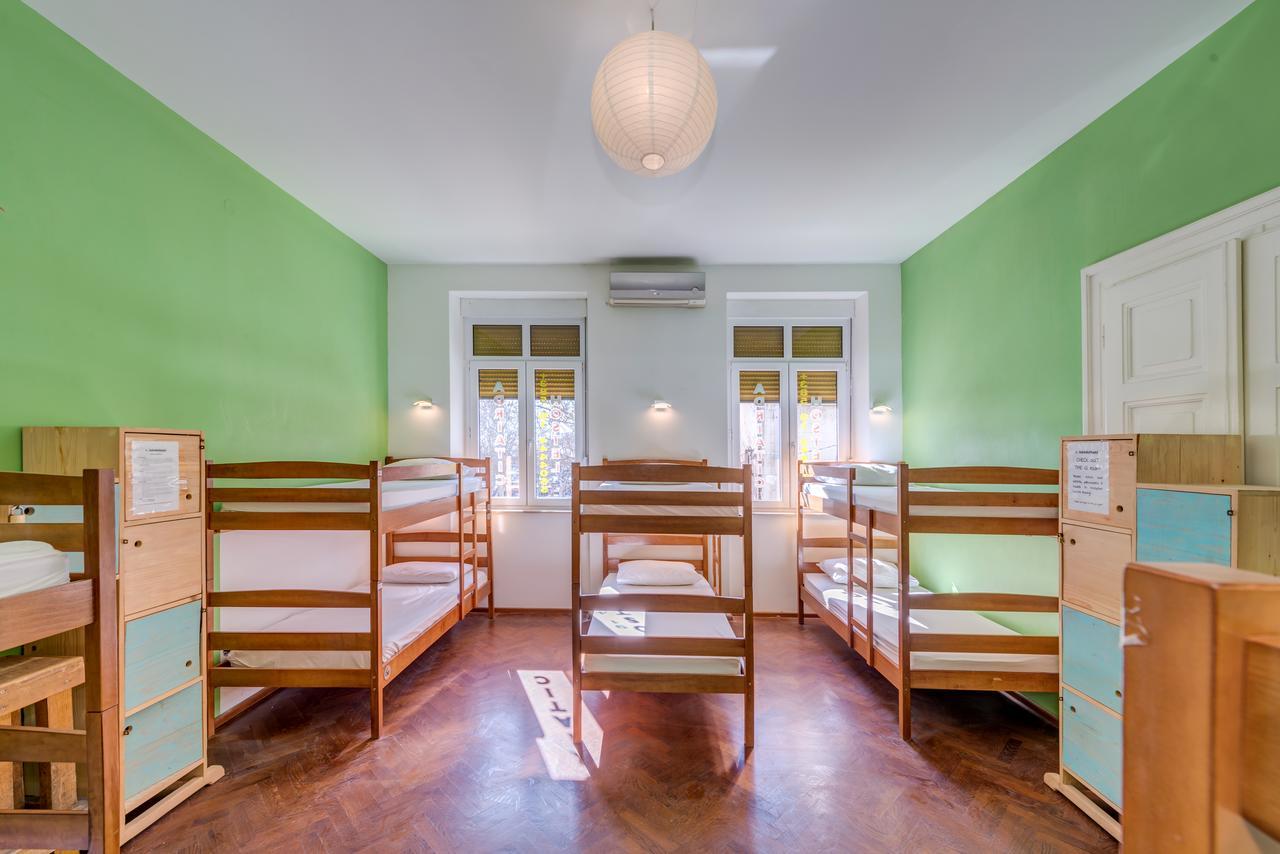Hostel Colors Of Adriatic - Youth Only Split Exterior foto