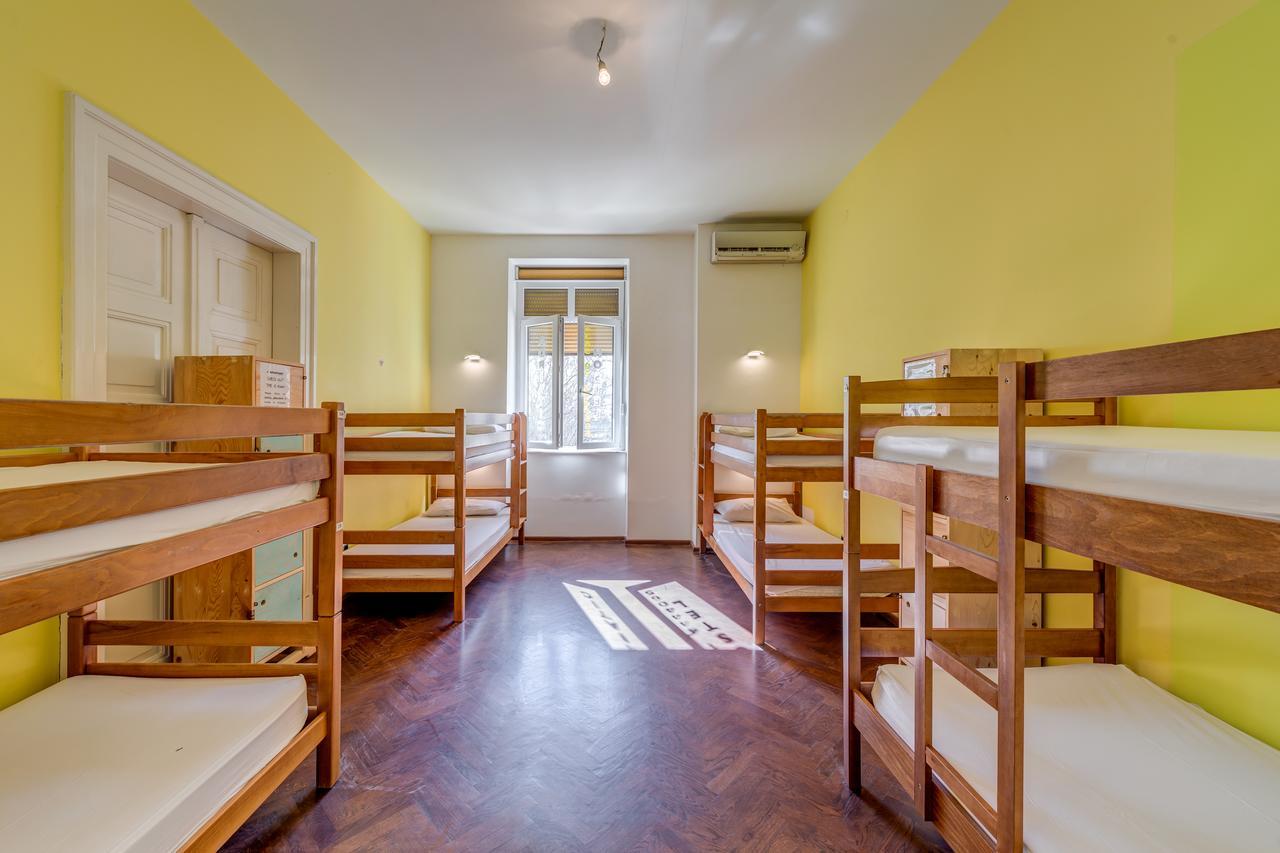 Hostel Colors Of Adriatic - Youth Only Split Exterior foto